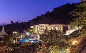 Jambuluwuk Convention Hall&Resort Batu